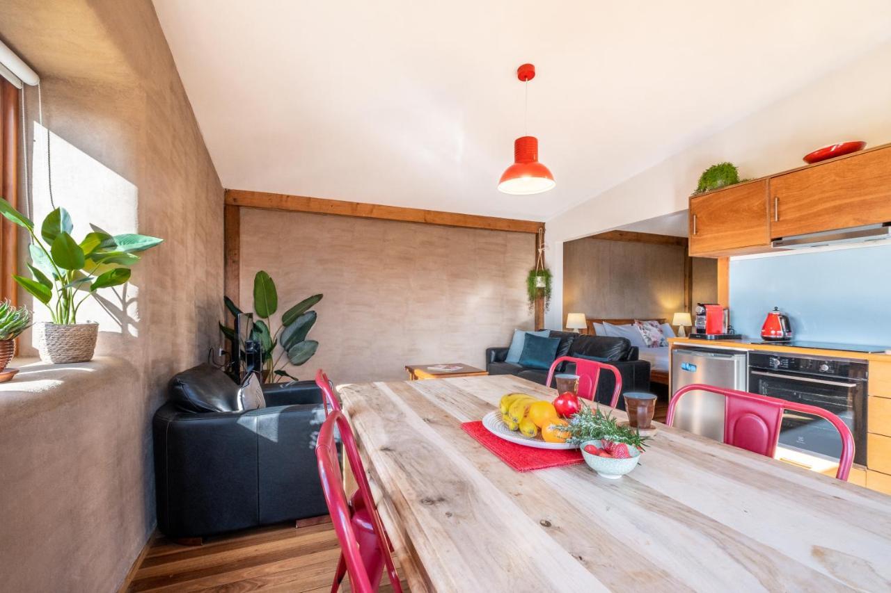 קולאס ביי Studio 59 Holiday Home מראה חיצוני תמונה